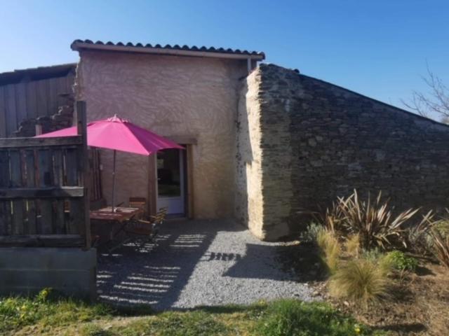 Gite Mimosa Saint-Florent-des-Bois Eksteriør bilde