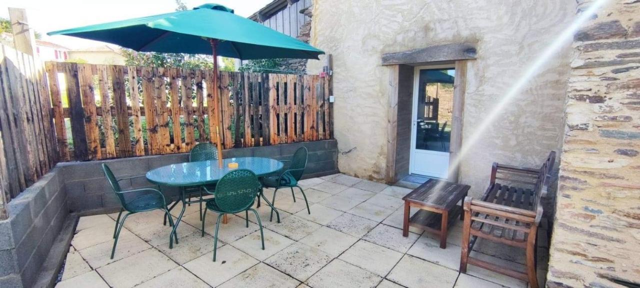 Gite Mimosa Saint-Florent-des-Bois Eksteriør bilde